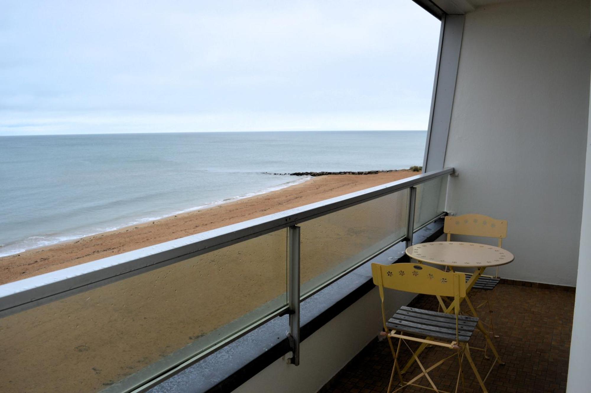 L'Esperluette - Magnifique Vue Mer Et Balcon Courseulles-sur-Mer Εξωτερικό φωτογραφία